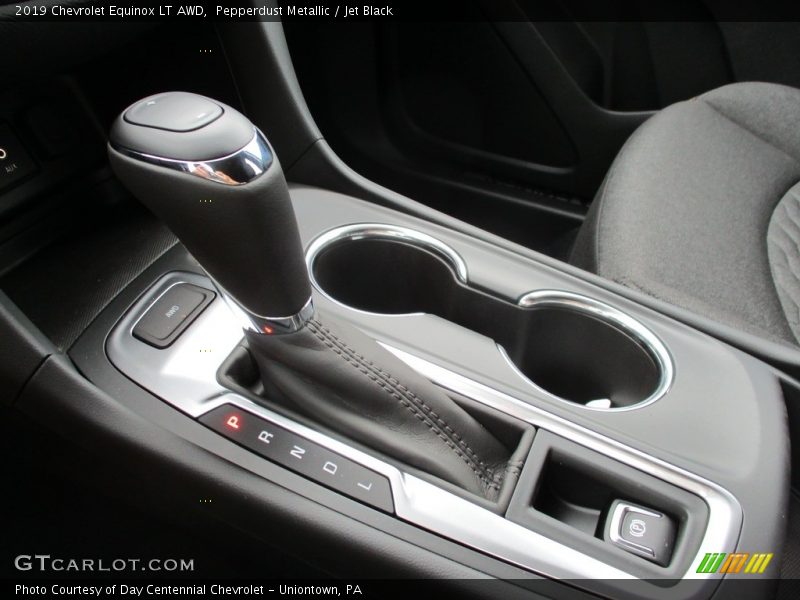 Pepperdust Metallic / Jet Black 2019 Chevrolet Equinox LT AWD