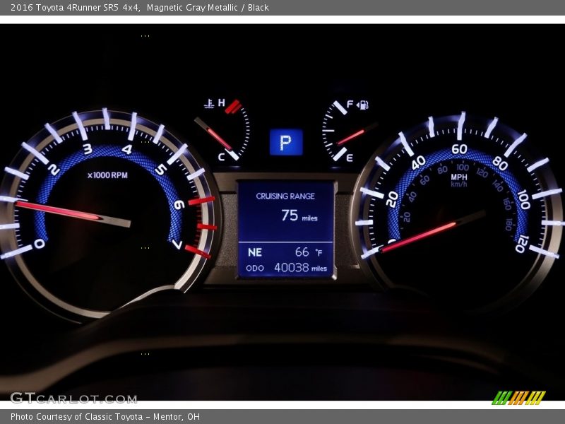 Magnetic Gray Metallic / Black 2016 Toyota 4Runner SR5 4x4