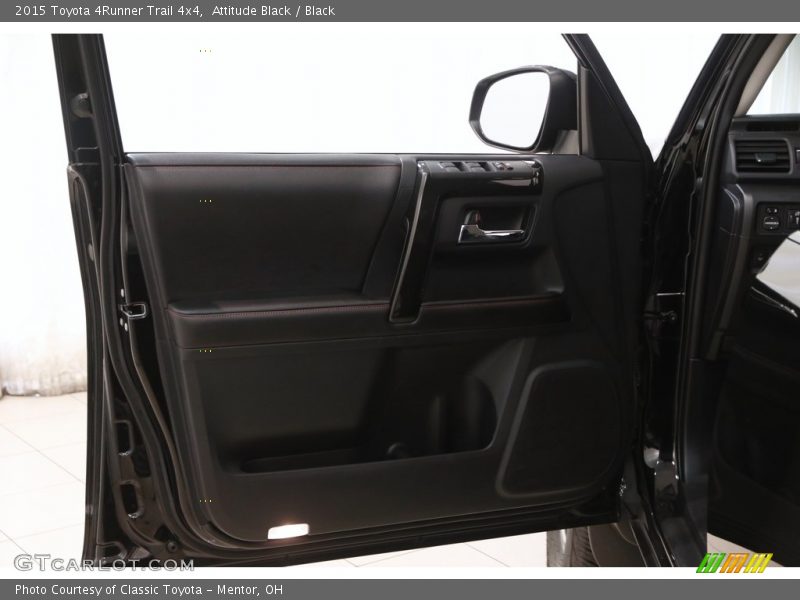 Attitude Black / Black 2015 Toyota 4Runner Trail 4x4