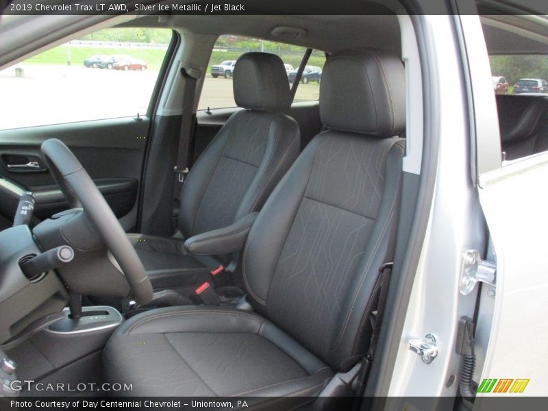 Silver Ice Metallic / Jet Black 2019 Chevrolet Trax LT AWD