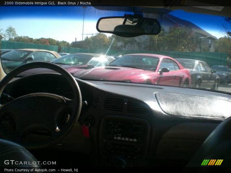 Black Onyx / Mocha 2000 Oldsmobile Intrigue GLS