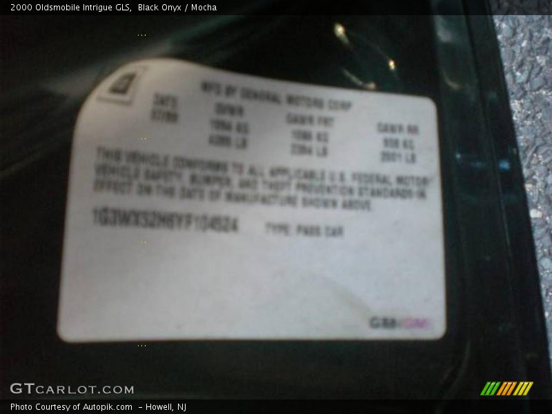 Black Onyx / Mocha 2000 Oldsmobile Intrigue GLS