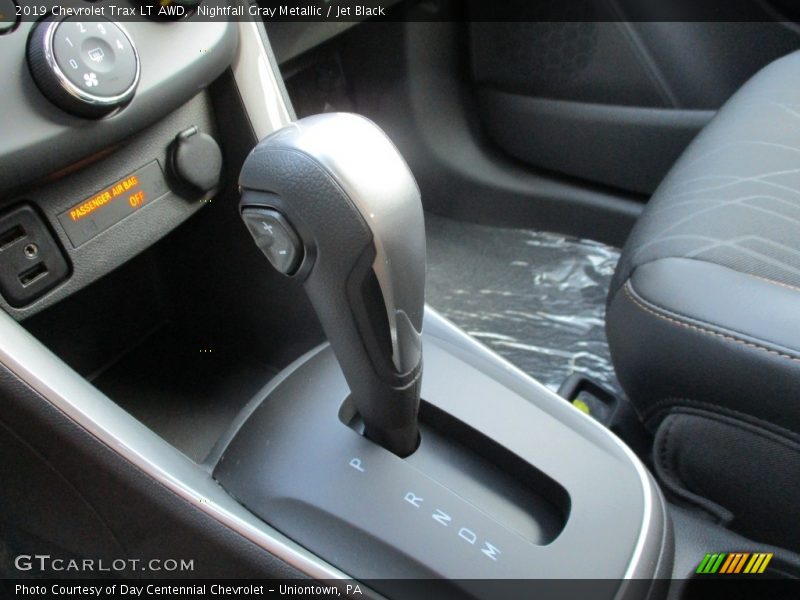Nightfall Gray Metallic / Jet Black 2019 Chevrolet Trax LT AWD