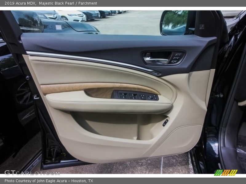 Majestic Black Pearl / Parchment 2019 Acura MDX