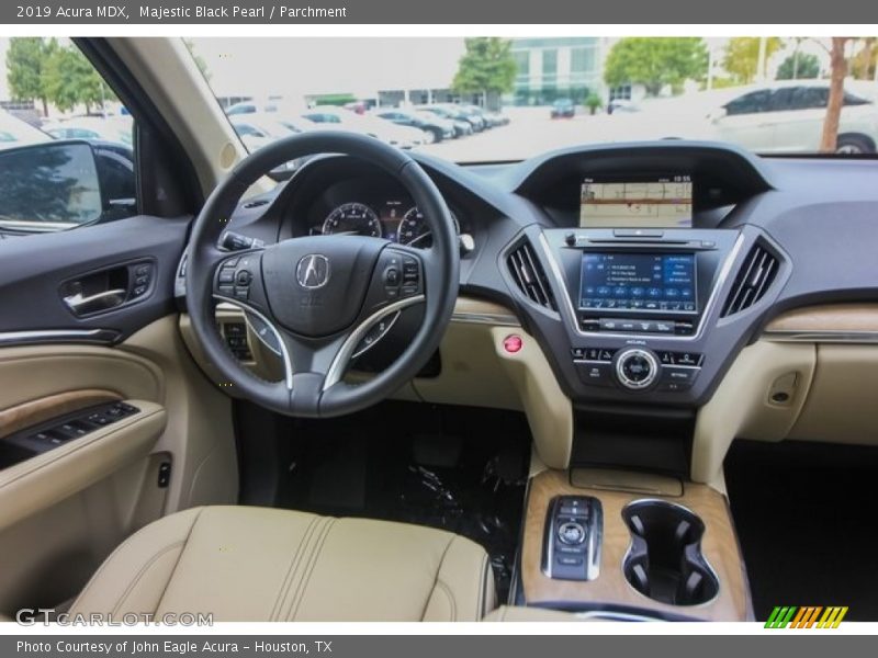 Majestic Black Pearl / Parchment 2019 Acura MDX