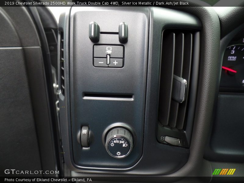 Controls of 2019 Silverado 2500HD Work Truck Double Cab 4WD
