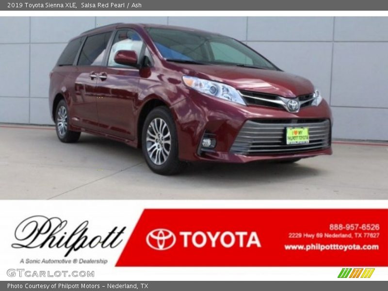 Salsa Red Pearl / Ash 2019 Toyota Sienna XLE