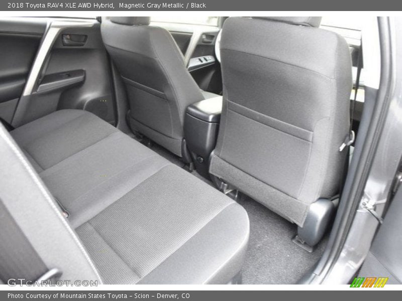 Magnetic Gray Metallic / Black 2018 Toyota RAV4 XLE AWD Hybrid