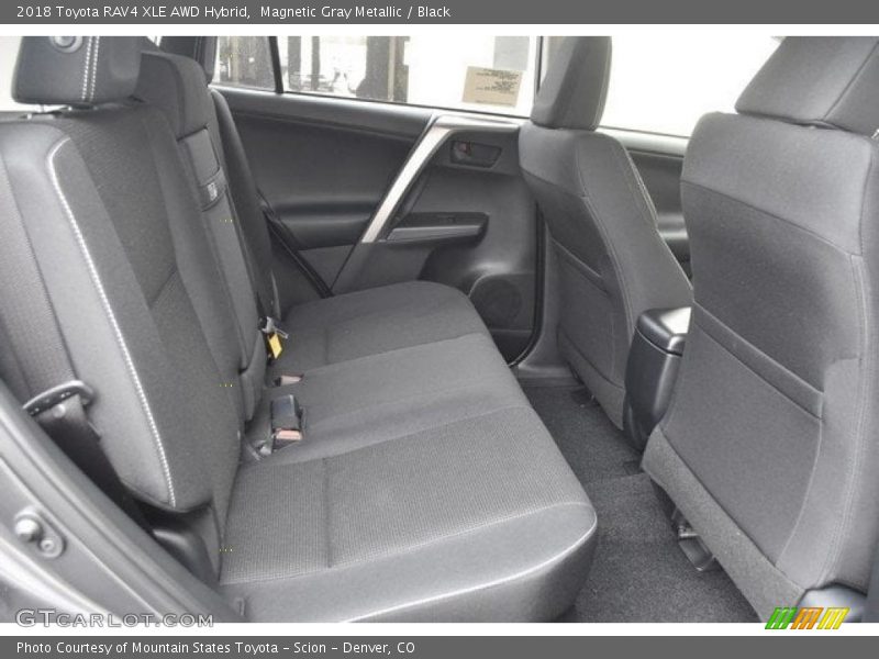 Magnetic Gray Metallic / Black 2018 Toyota RAV4 XLE AWD Hybrid