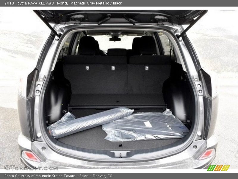 Magnetic Gray Metallic / Black 2018 Toyota RAV4 XLE AWD Hybrid