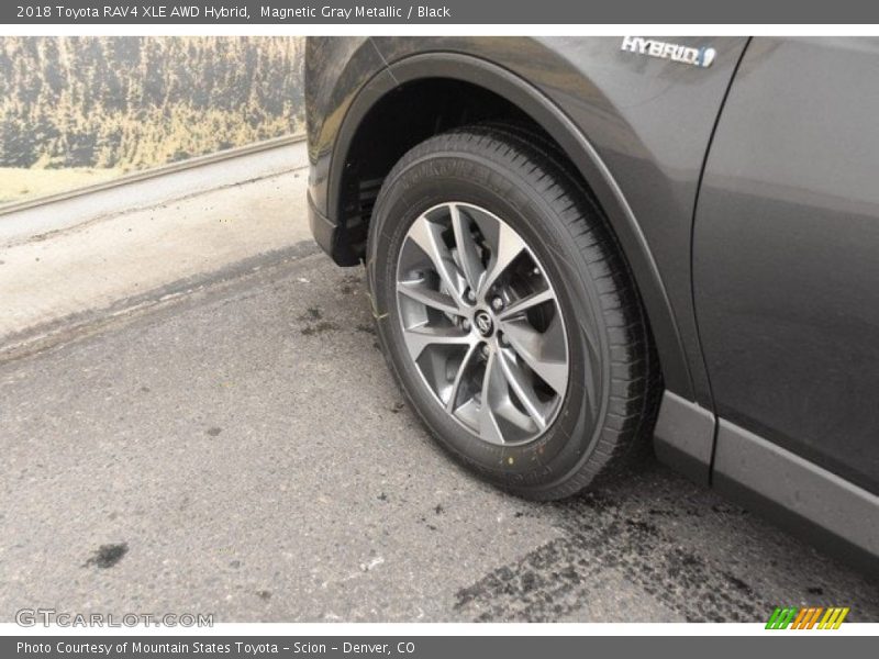 Magnetic Gray Metallic / Black 2018 Toyota RAV4 XLE AWD Hybrid