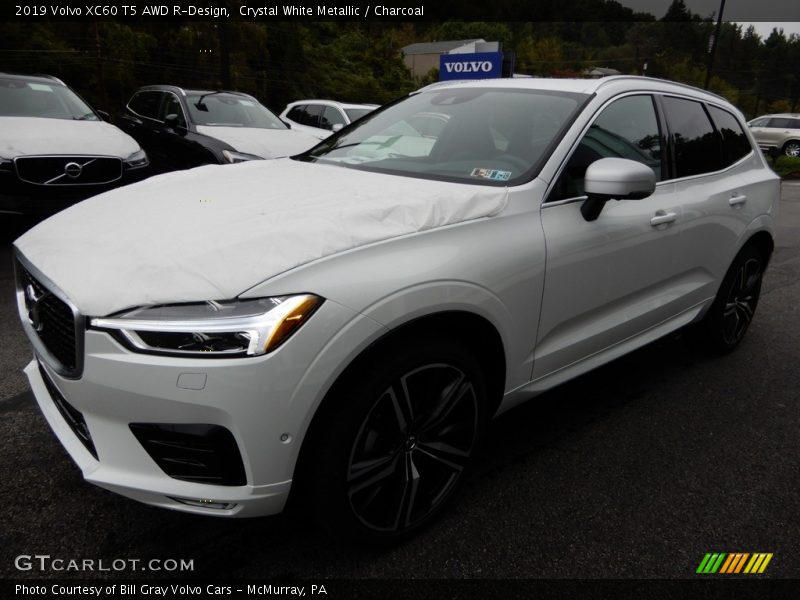 Crystal White Metallic / Charcoal 2019 Volvo XC60 T5 AWD R-Design