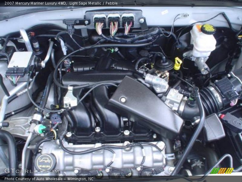 Light Sage Metallic / Pebble 2007 Mercury Mariner Luxury 4WD