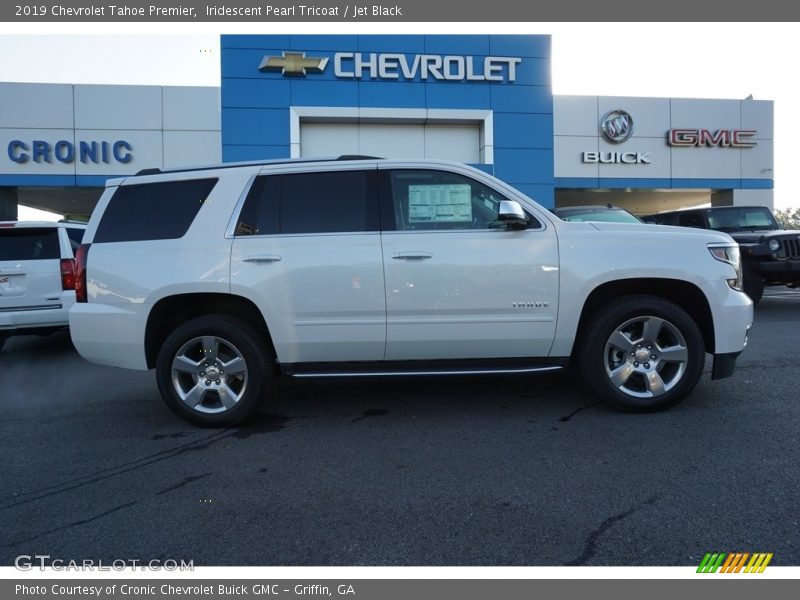 Iridescent Pearl Tricoat / Jet Black 2019 Chevrolet Tahoe Premier