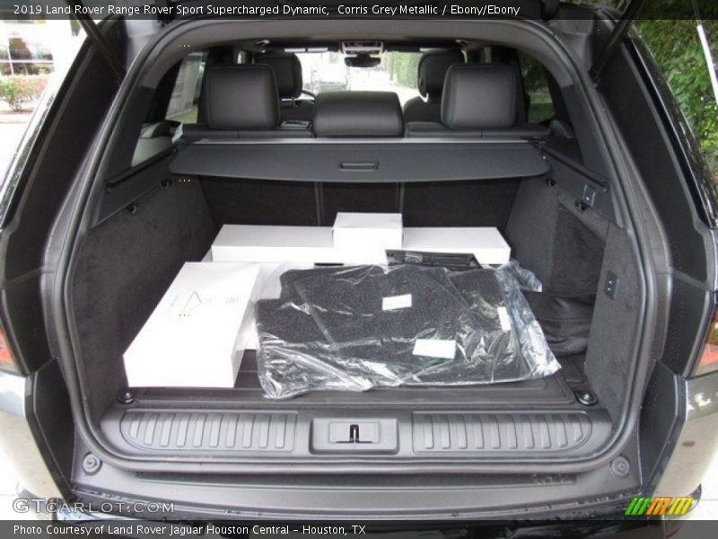  2019 Range Rover Sport Supercharged Dynamic Trunk