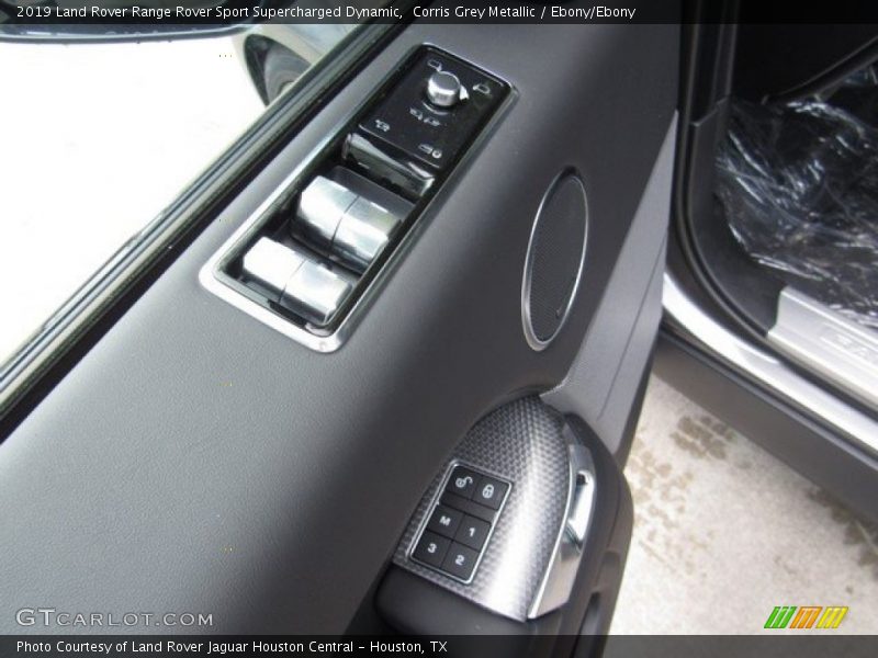 Controls of 2019 Range Rover Sport Supercharged Dynamic