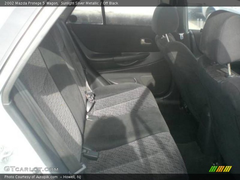 Sunlight Silver Metallic / Off Black 2002 Mazda Protege 5 Wagon