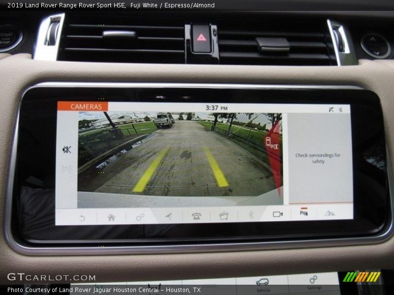 Controls of 2019 Range Rover Sport HSE