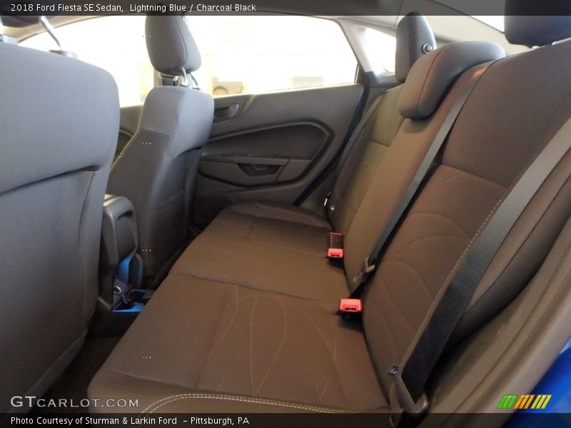 Lightning Blue / Charcoal Black 2018 Ford Fiesta SE Sedan