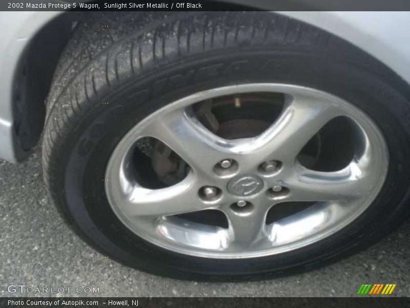 Sunlight Silver Metallic / Off Black 2002 Mazda Protege 5 Wagon