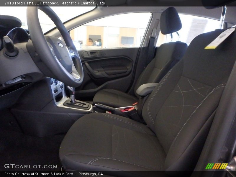 Magnetic / Charcoal Black 2018 Ford Fiesta SE Hatchback