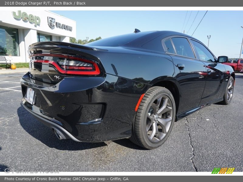 Pitch Black / Black 2018 Dodge Charger R/T