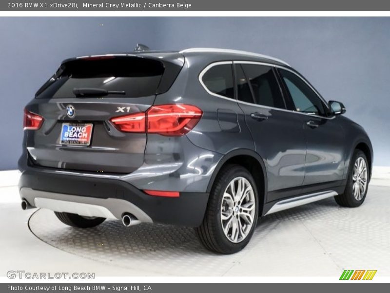 Mineral Grey Metallic / Canberra Beige 2016 BMW X1 xDrive28i