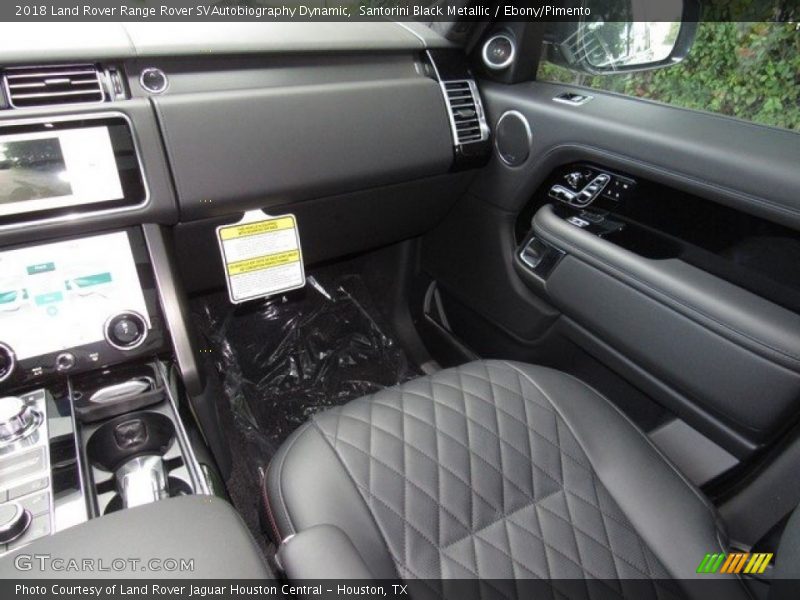 Dashboard of 2018 Range Rover SVAutobiography Dynamic