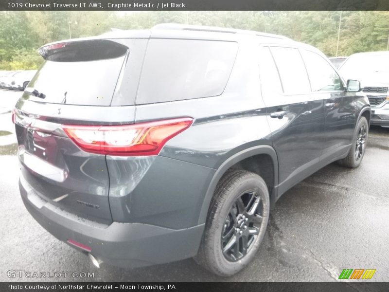 Graphite Metallic / Jet Black 2019 Chevrolet Traverse LT AWD