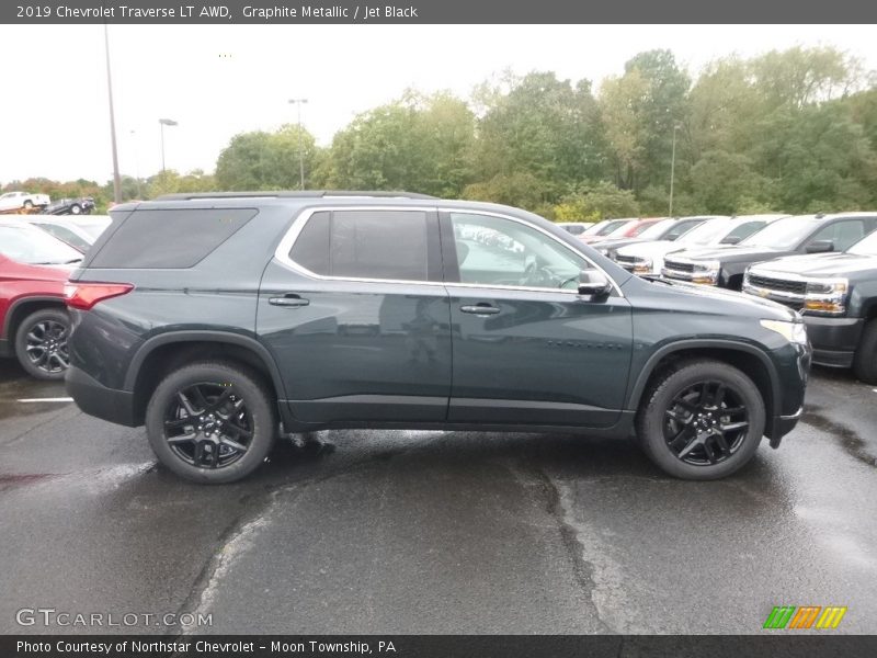 Graphite Metallic / Jet Black 2019 Chevrolet Traverse LT AWD