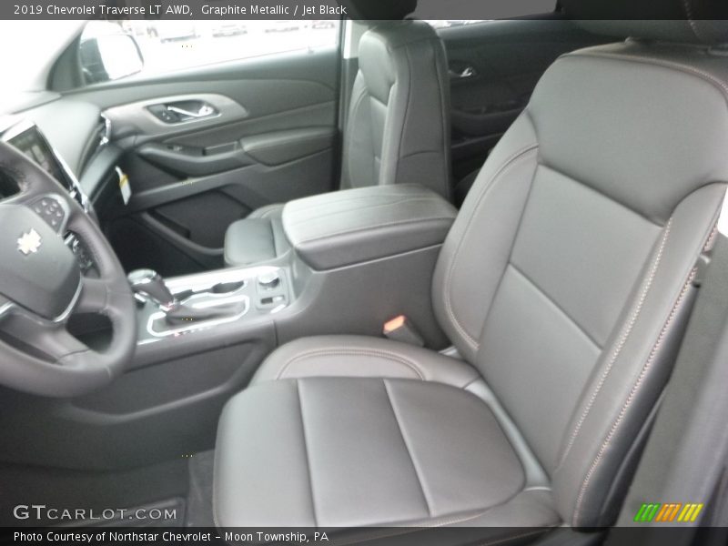 Graphite Metallic / Jet Black 2019 Chevrolet Traverse LT AWD
