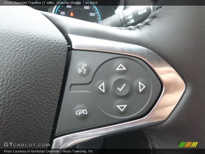Graphite Metallic / Jet Black 2019 Chevrolet Traverse LT AWD
