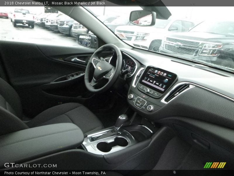 Mosaic Black Metallic / Jet Black 2018 Chevrolet Malibu LT
