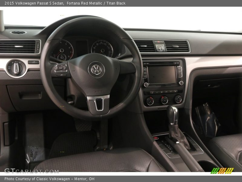 Fortana Red Metallic / Titan Black 2015 Volkswagen Passat S Sedan