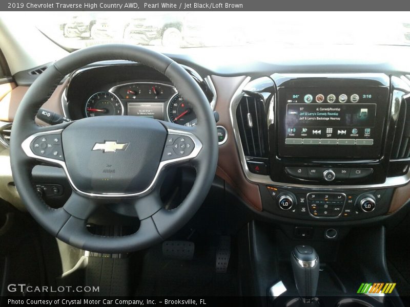 Dashboard of 2019 Traverse High Country AWD
