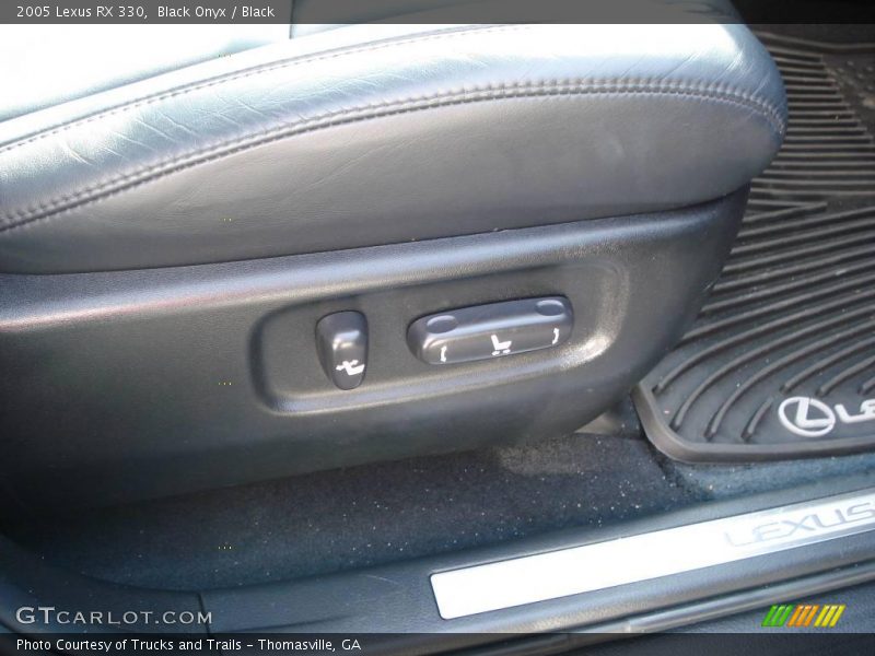 Black Onyx / Black 2005 Lexus RX 330