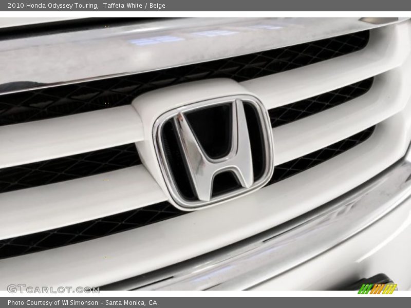 Taffeta White / Beige 2010 Honda Odyssey Touring