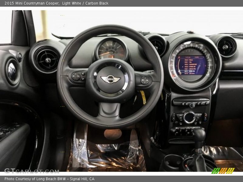 Light White / Carbon Black 2015 Mini Countryman Cooper