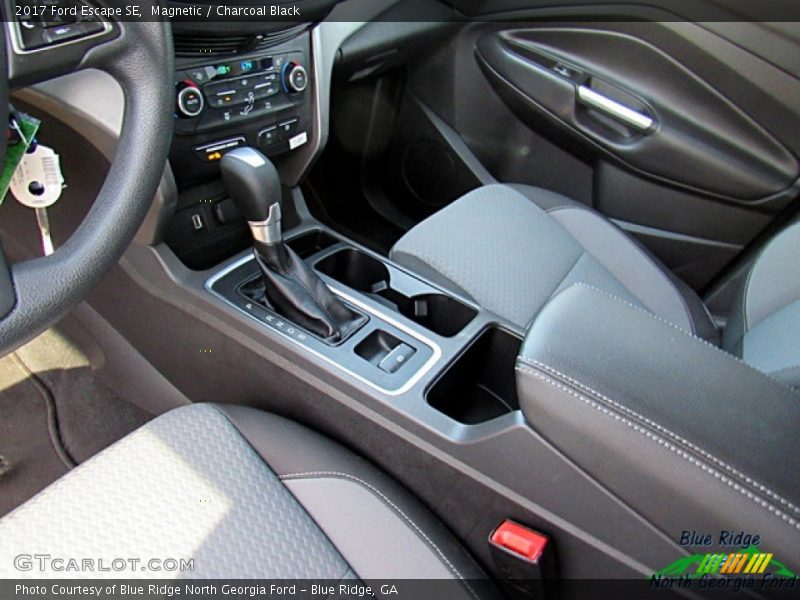 Magnetic / Charcoal Black 2017 Ford Escape SE