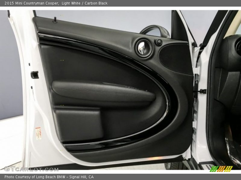 Light White / Carbon Black 2015 Mini Countryman Cooper