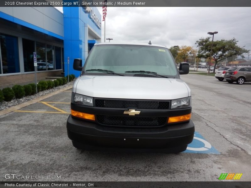 Silver Ice Metallic / Medium Pewter 2018 Chevrolet Express 2500 Cargo WT