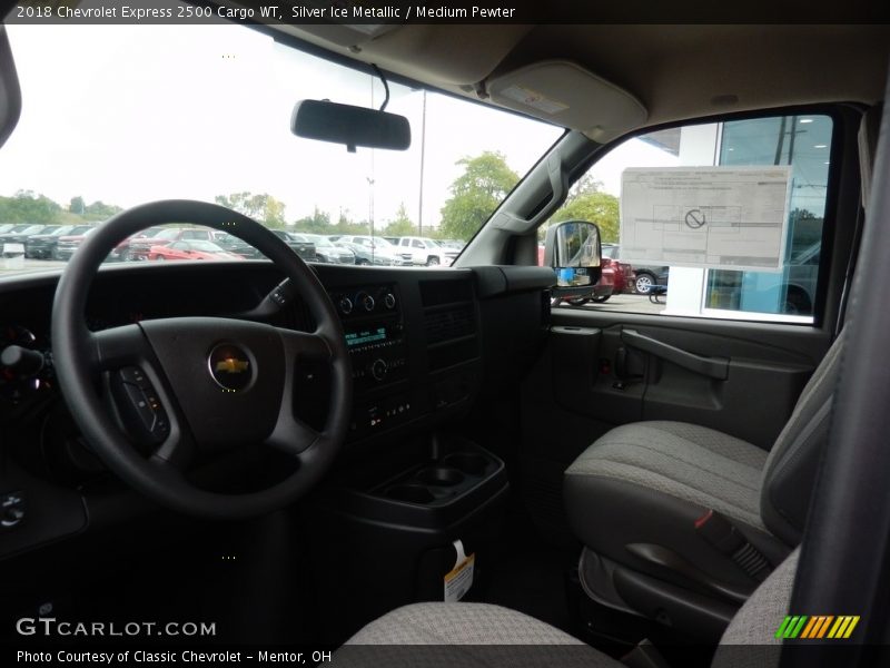 Silver Ice Metallic / Medium Pewter 2018 Chevrolet Express 2500 Cargo WT