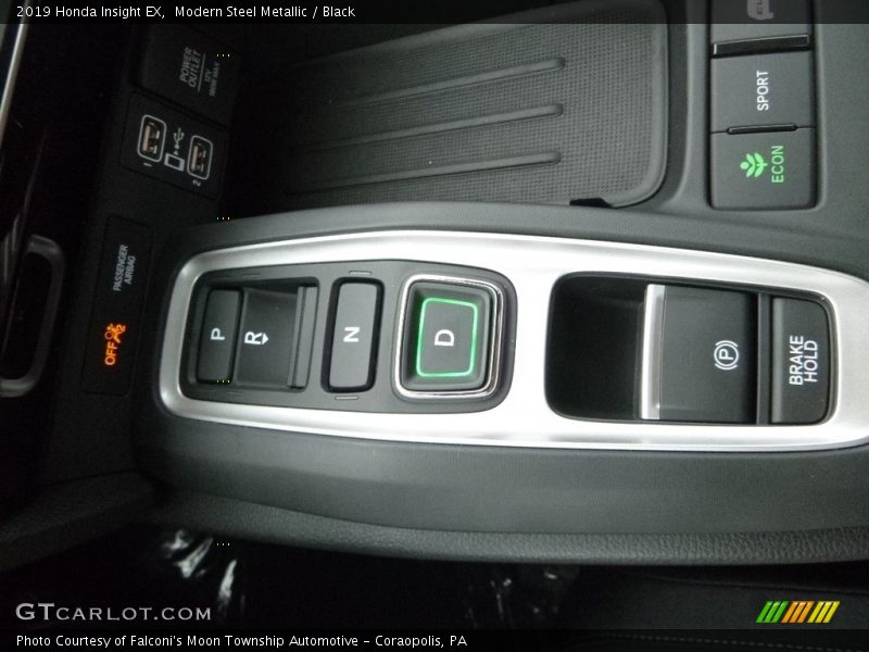 Modern Steel Metallic / Black 2019 Honda Insight EX