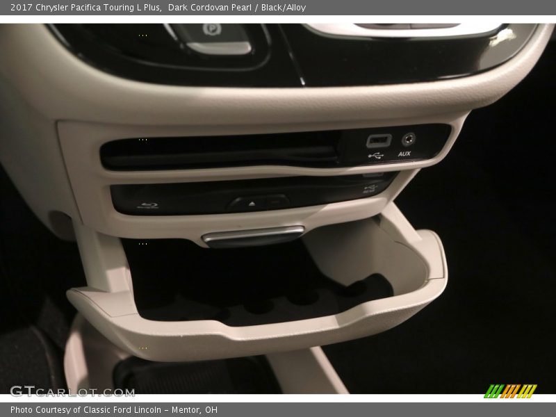 Dark Cordovan Pearl / Black/Alloy 2017 Chrysler Pacifica Touring L Plus