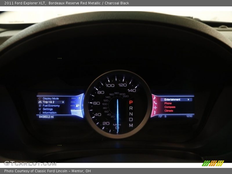 Bordeaux Reserve Red Metallic / Charcoal Black 2011 Ford Explorer XLT