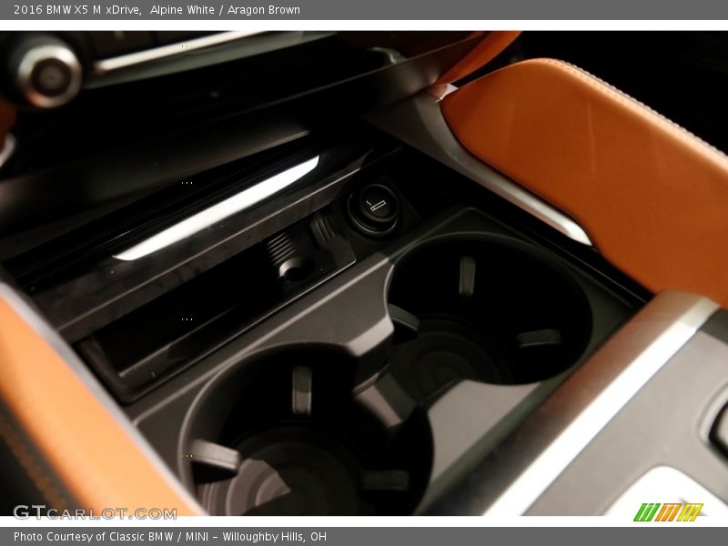 Alpine White / Aragon Brown 2016 BMW X5 M xDrive