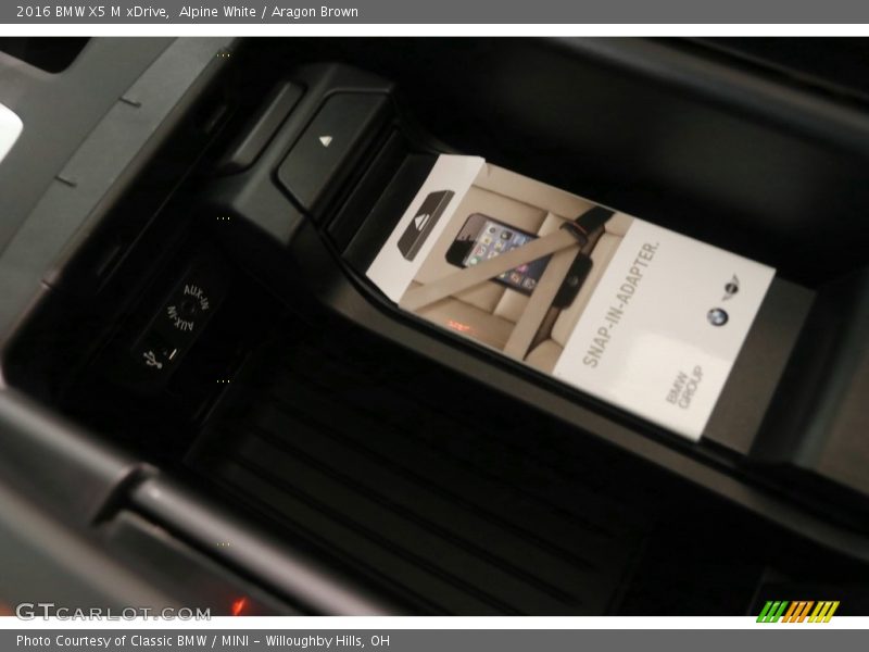 Alpine White / Aragon Brown 2016 BMW X5 M xDrive