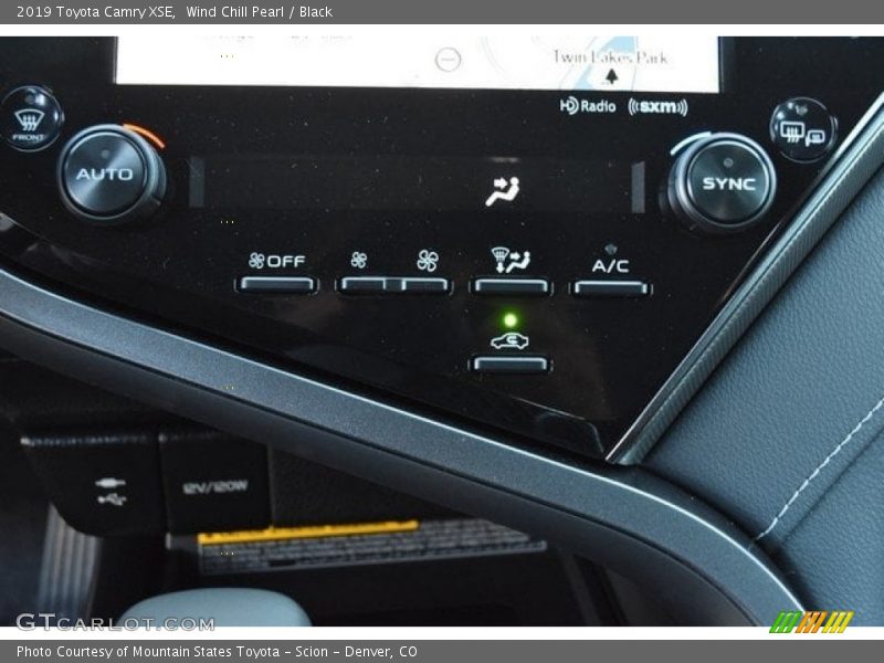 Controls of 2019 Camry XSE