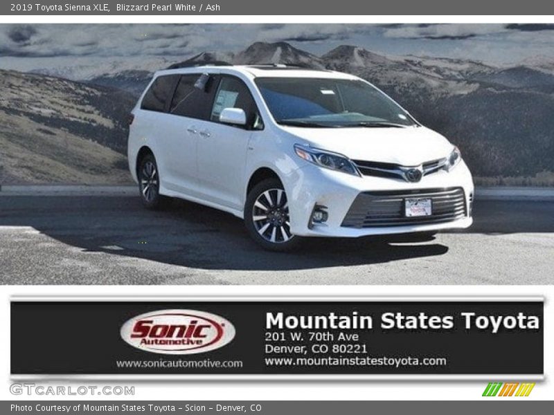Blizzard Pearl White / Ash 2019 Toyota Sienna XLE