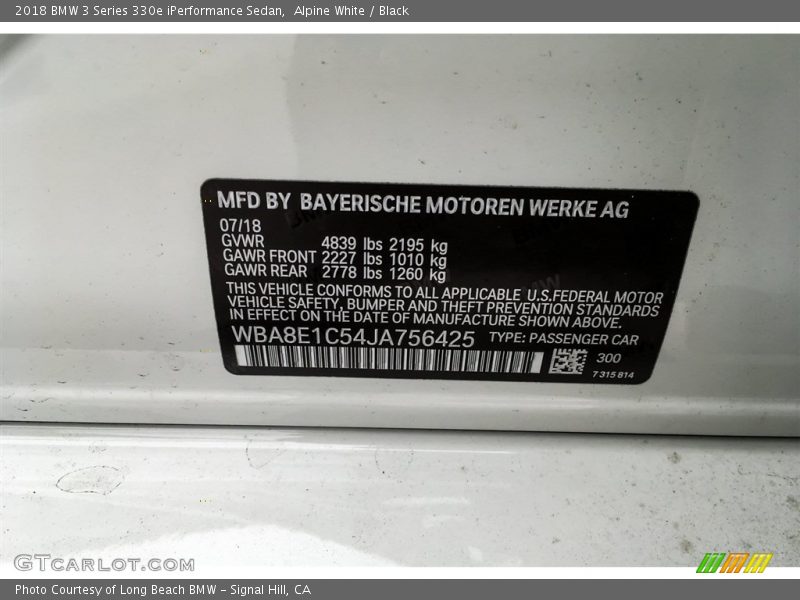 Alpine White / Black 2018 BMW 3 Series 330e iPerformance Sedan